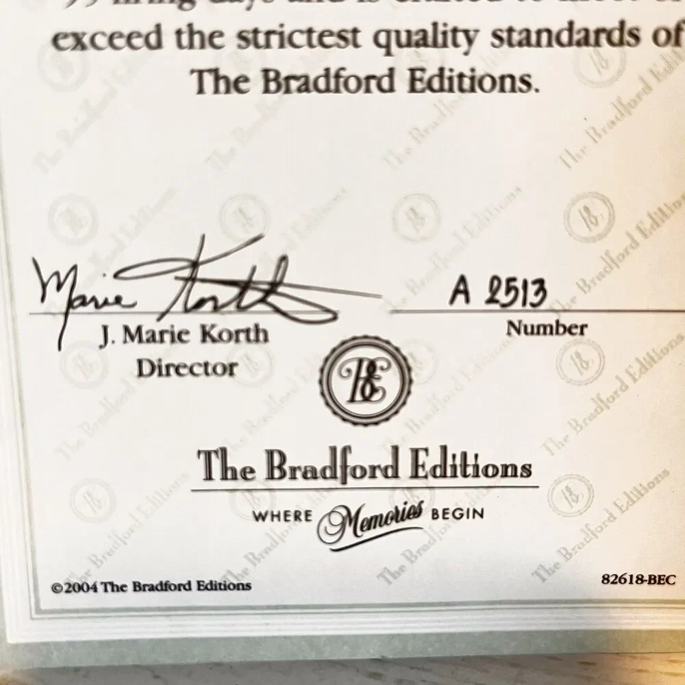 Bradford Editions 2004 Lena Liu 4th Elegant Era Bell Summer Breeze & Certificate